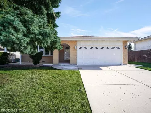 18239 65th Ave, Tinley Park, IL 60477