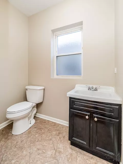 5604 S Bishop St, Chicago, IL 60636 photo 6