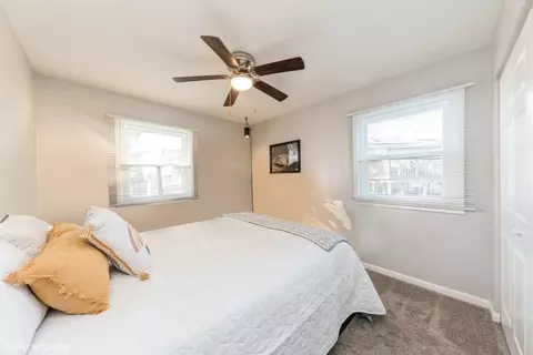 Bedroom - 4190 N Firestone Dr, Hoffman Estates, IL 60192 photo 4 of 4