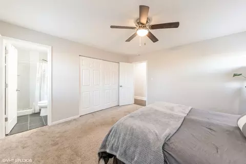 Bedroom - 4190 N Firestone Dr, Hoffman Estates, IL 60192 photo 2 of 4