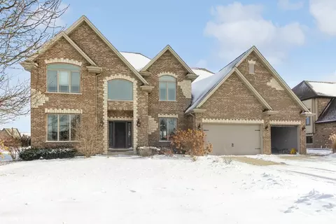 2146 Viewside Dr, New Lenox, IL 60451
