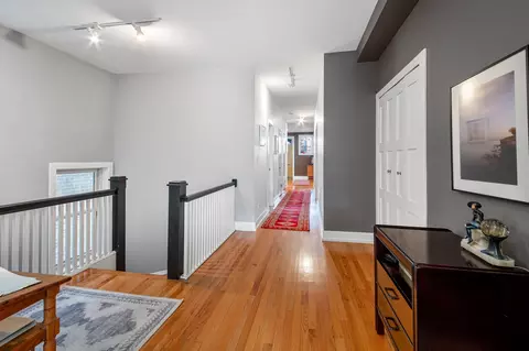 750 W Bittersweet Pl, Chicago, IL 60613 photo 18