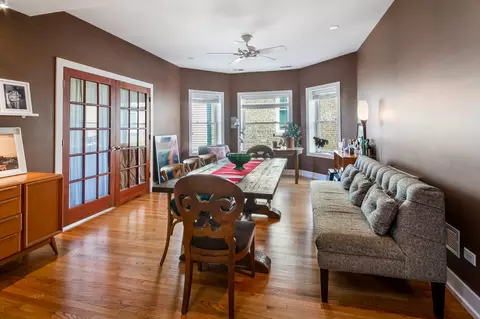 750 W Bittersweet Pl, Chicago, IL 60613 photo 6