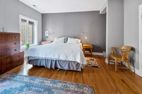 750 W Bittersweet Pl, Chicago, IL 60613 photo 10