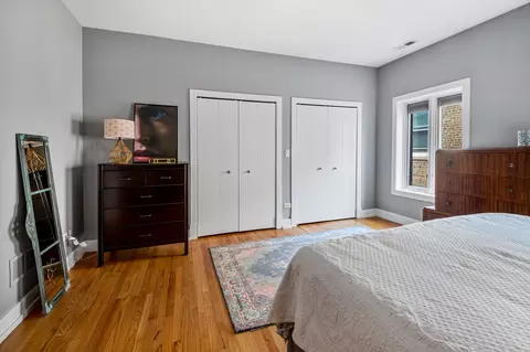 750 W Bittersweet Pl, Chicago, IL 60613 photo 8