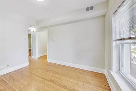 2700 N Artesian Ave, Chicago, IL 60647 photo 8