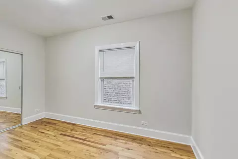 2700 N Artesian Ave, Chicago, IL 60647 photo 9