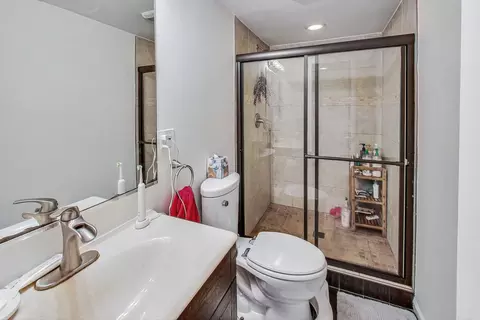 2700 N Artesian Ave, Chicago, IL 60647 photo 35