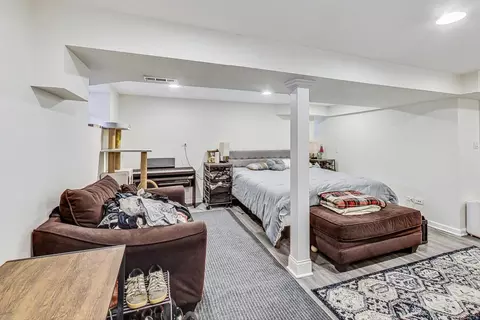 2700 N Artesian Ave, Chicago, IL 60647 photo 32
