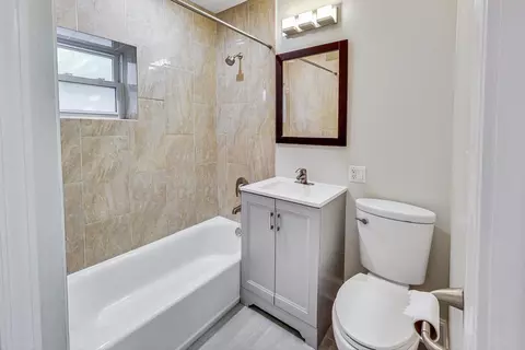 2700 N Artesian Ave, Chicago, IL 60647 photo 15