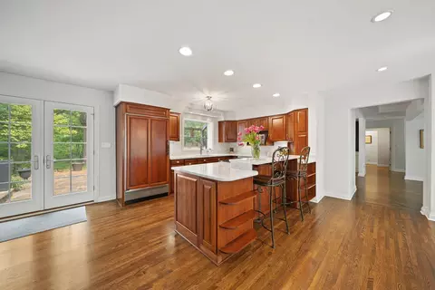 7 N N751 N Sayer Rd, Bartlett, IL 60103 photo 12