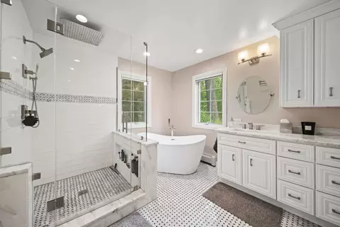 7 N N751 N Sayer Rd, Bartlett, IL 60103 photo 22