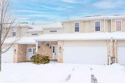 3807 Pathfinder Ct, Joliet, IL 60435