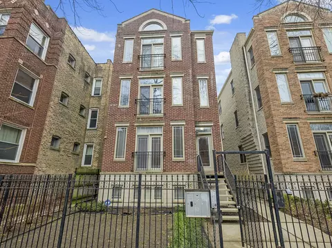 6832 S Cornell Ave #2, Chicago, IL 60649