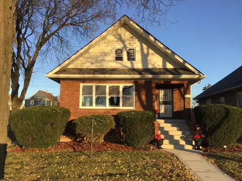 701 S 10th Ave, Maywood, IL 60153
