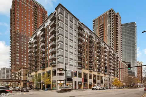 1 E 8th St #908, Chicago, IL 60605