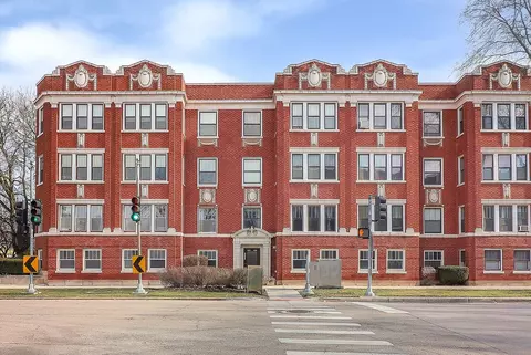 402 S Lombard Ave #1, Oak Park, IL 60302