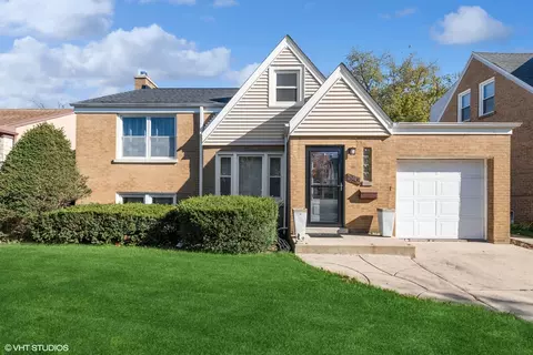 1947 Suffolk Ave, Westchester, IL 60154