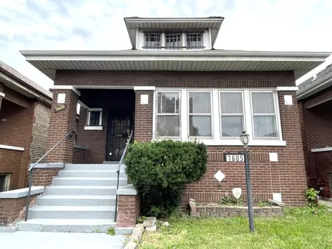 7605 S Aberdeen St, Chicago, IL 60620