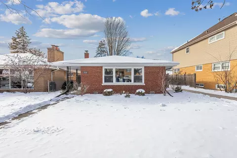 1018 Forest Rd, La Grange Park, IL 60526