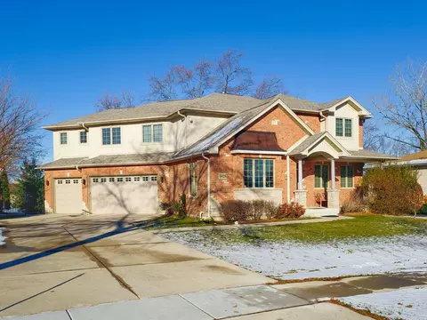 1428 Arlington Ln, Schaumburg, IL 60193