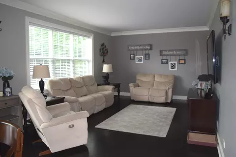 3003 Wayland Ave, Elgin, IL 60124 photo 7