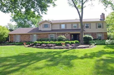 32907 N Forest Dr, Grayslake, IL 60030