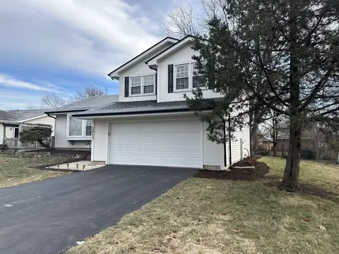 1013 Jameson Way, Westmont, IL 60559