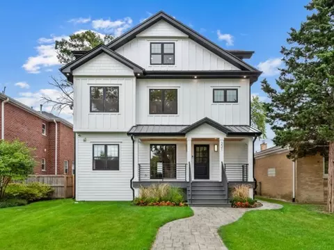 221 N Delphia Ave, Park Ridge, IL 60068