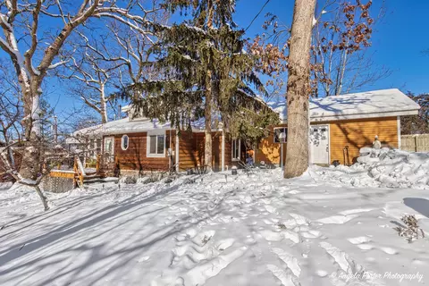 38647 N Munn Rd, Lake Villa, IL 60046