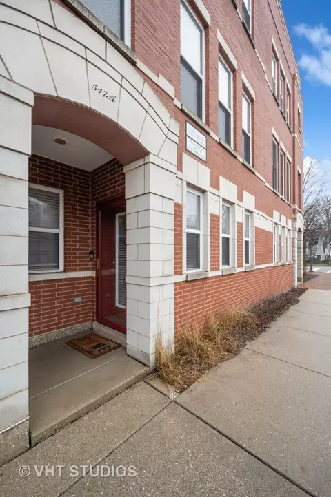 517 Chicago Ave #A, Evanston, IL 60202
