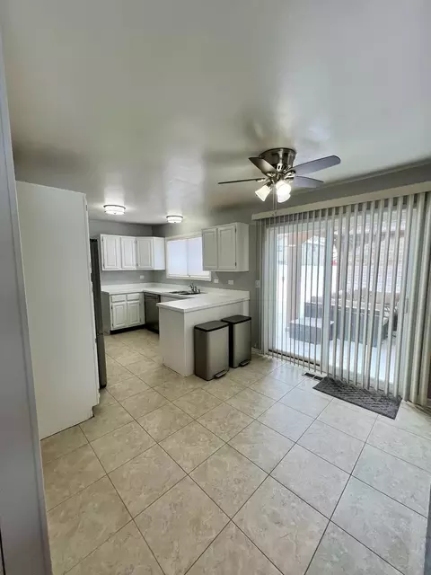 38 Deerpath Rd, Matteson, IL 60443 photo 25