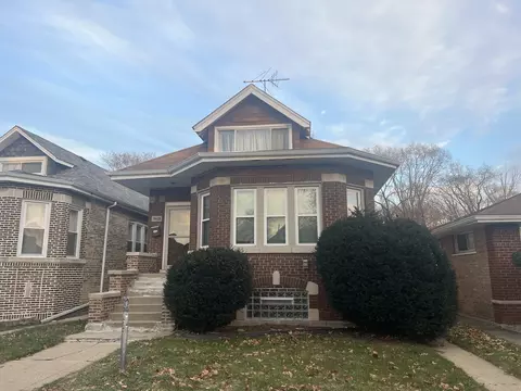10439 S Eggleston Ave, Chicago, IL 60628