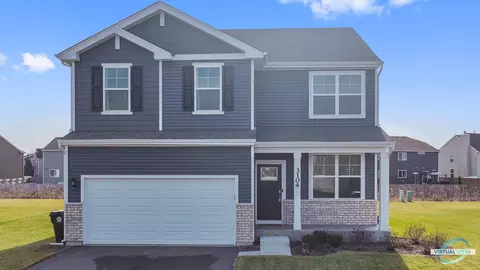3104 Justice Dr, Yorkville, IL 60560