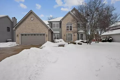 1649 Derby Dr, Batavia, IL 60510