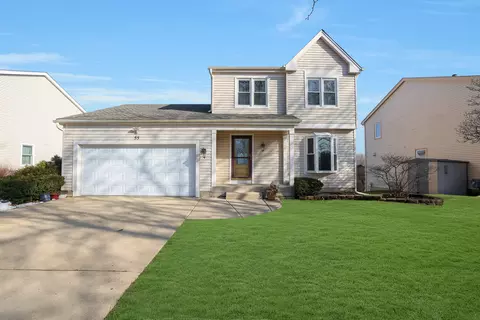 55 Rosewood Dr, Roselle, IL 60172