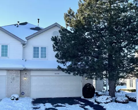 18138 Mockingbird Ln, Tinley Park, IL 60487