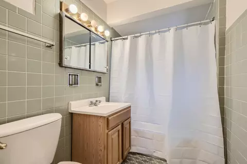 1537 E 88th St, Chicago, IL 60619 photo 8