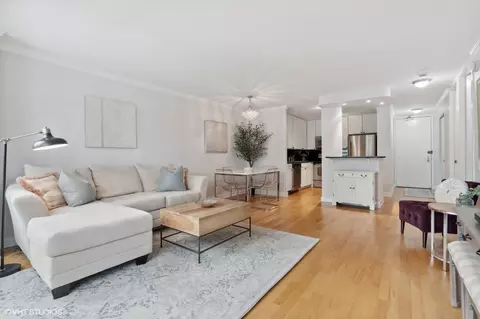 30 E Huron St #2601, Chicago, IL 60611 photo 3