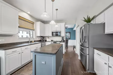 Kitchen - 11641 S Olympic Dr, Plainfield, IL 60585 photo 3 of 3