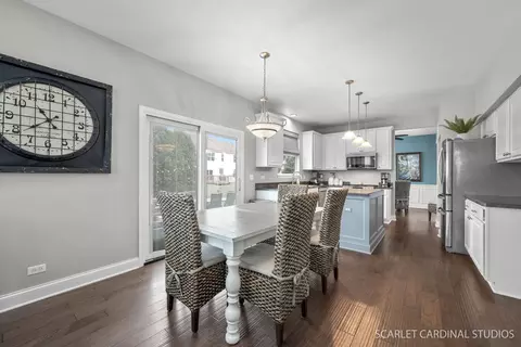 Dining - 11641 S Olympic Dr, Plainfield, IL 60585 photo 2 of 3