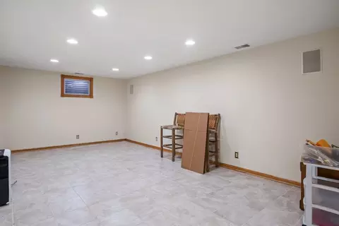 723 Tyler St, Genoa, IL 60135 photo 13