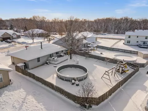 723 Tyler St, Genoa, IL 60135 photo 21