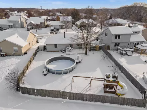 723 Tyler St, Genoa, IL 60135 photo 20