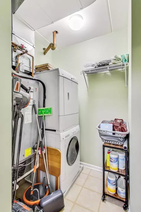 Other - 656 Pearson St #409, Des Plaines, IL 60016 photo 1 of 1