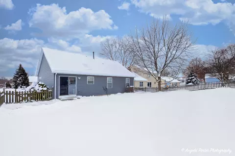 3316 Walnut Ln, Mchenry, IL 60051 photo 22