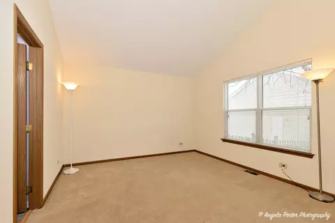 3316 Walnut Ln, Mchenry, IL 60051 photo 14