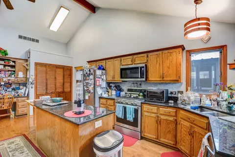 100 San Carlos Rd, Minooka, IL 60447 photo 12