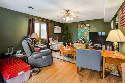 100 San Carlos Rd, Minooka, IL 60447 photo 18