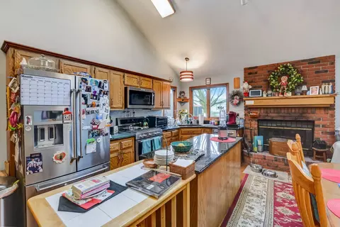 100 San Carlos Rd, Minooka, IL 60447 photo 11